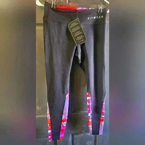 Fitwear black n multi color small leggings - Picture 1 of 7